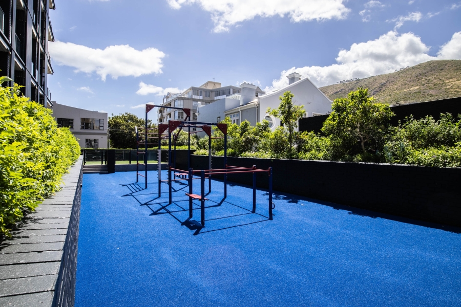 To Let 1 Bedroom Property for Rent in Sea Point Western Cape